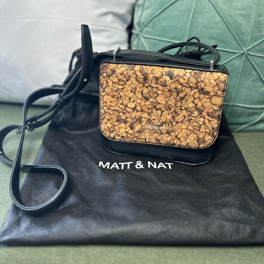 Matt & Nat Crossbody Cork and Vegan Leather
